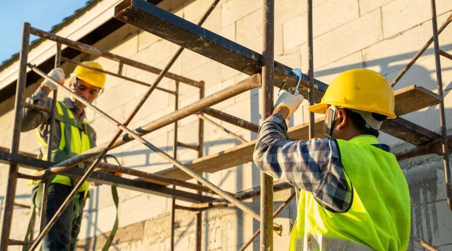 Professional residential roofers in Saint Paul, IN